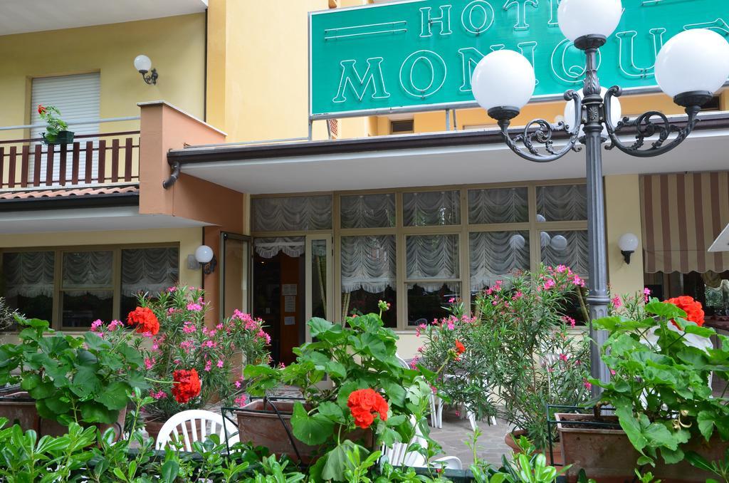 Hotel Monique Cervia Luaran gambar