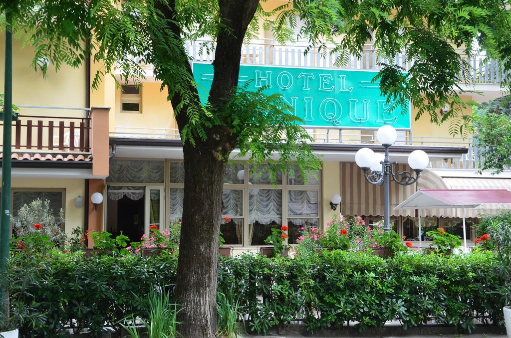 Hotel Monique Cervia Luaran gambar